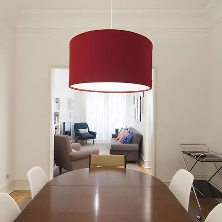 Flattered To Be In Appartement *