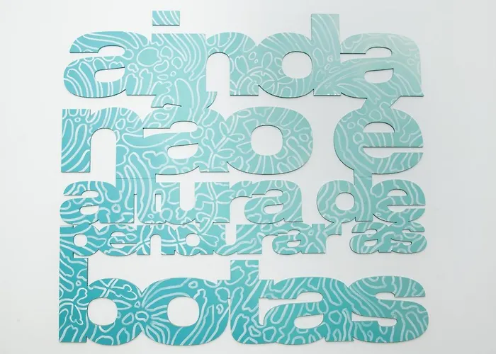 Flattered To Be In شقة Lisboa